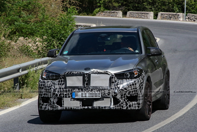 Bắt gặp xe BMW X5M bản nâng cấp chạy thử trên phố