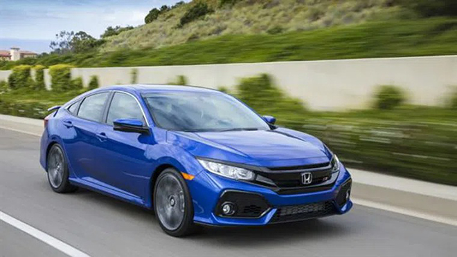 Giá xe Honda Civic lăn bánh tháng 8/2021