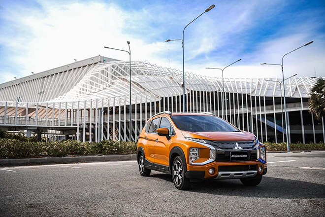 Giá xe Mitsubishi Xpander Cross tháng 8/2021, hỗ trợ 50% phí trước bạ