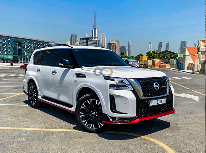 Nissan Patrol Nismo có gì để cạnh tranh Toyota Land Cruiser mới