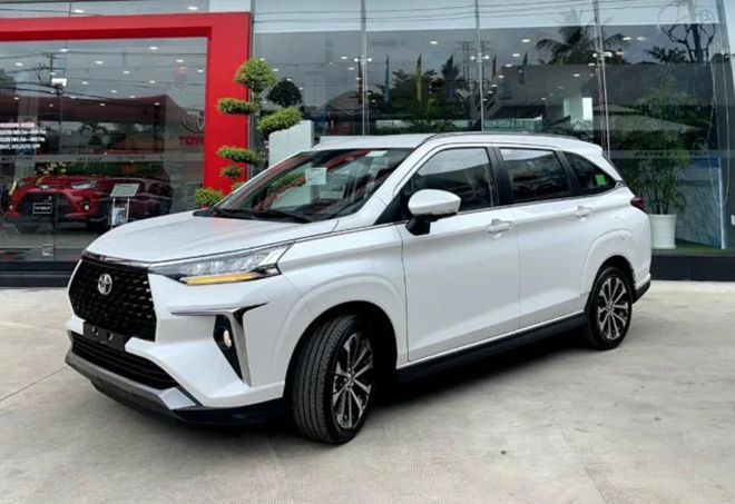 Toyota Veloz rục rịch tăng giá trong thời gian tới