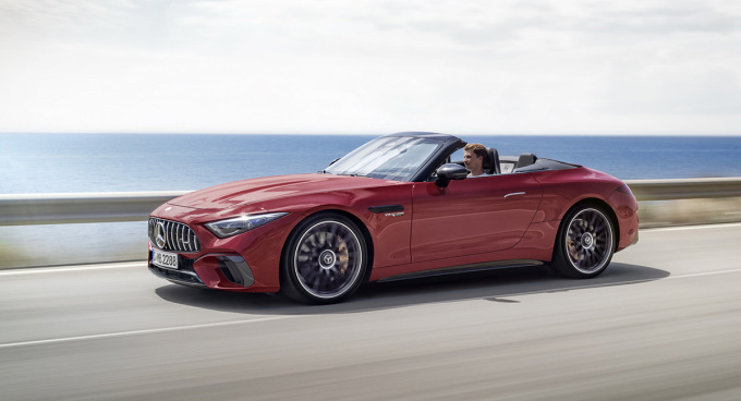 Mercedes-AMG SL 2022 - thách thức Porsche 911