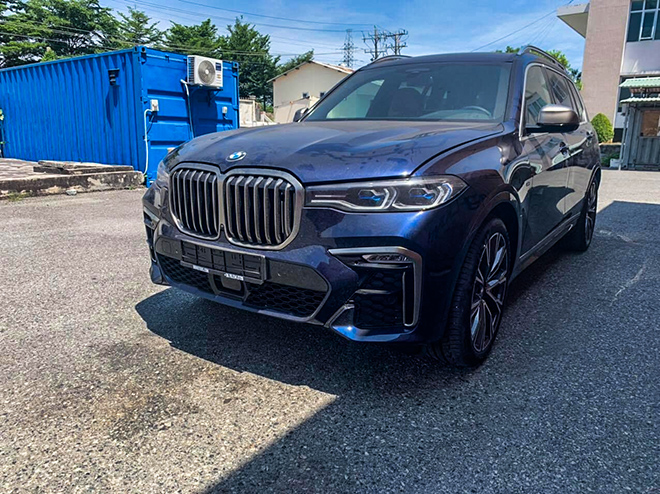 BMW X7 M50i đặt chân đến Việt Nam, giá hơn 10 tỷ đồng
