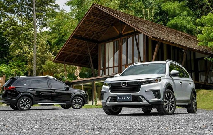 Giá xe Honda BR-V niêm yết và lăn bánh tháng 1/2024