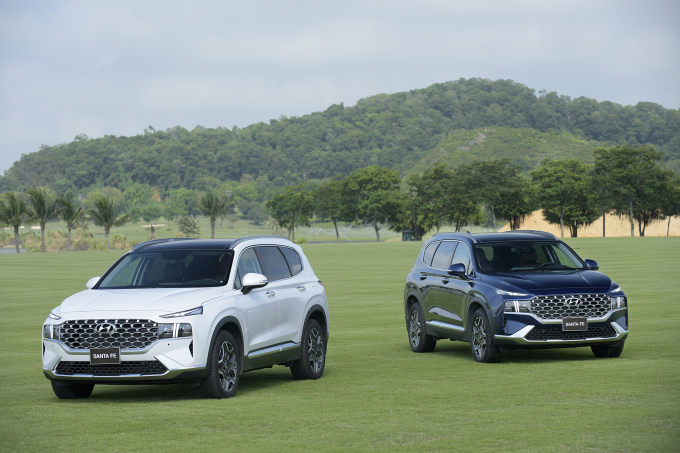 Sau 9 tháng, Hyundai Santa Fe lấn lướt phân khúc gầm cao cỡ D