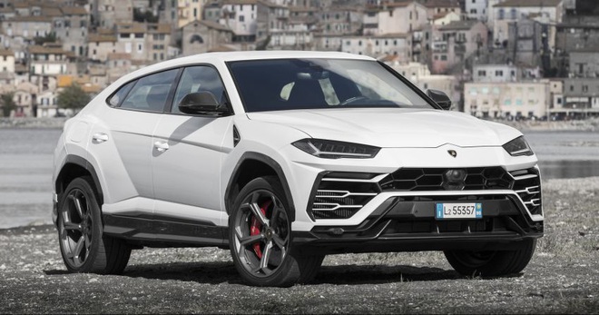 Lamborghini lập kỷ lục doanh số, khách mua phải chờ đến tháng 4 năm sau