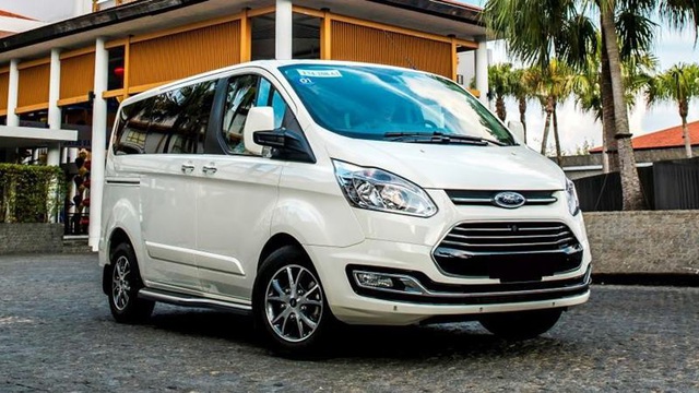 Ford Tourneo dừng sản xuất tại Việt Nam, Kia Sedona thêm rộng cửa