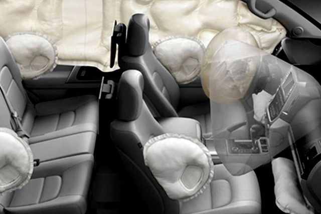 Triệu hồi Toyota Rush tại Việt Nam vì lỗi túi khí có thể tự nổ