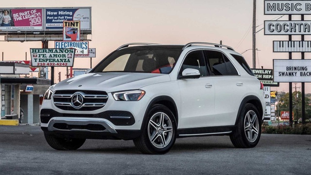 Mercedes-Benz triệu hồi GLE-Class vì nguy cơ nước điều hoà chảy vào khoang lái