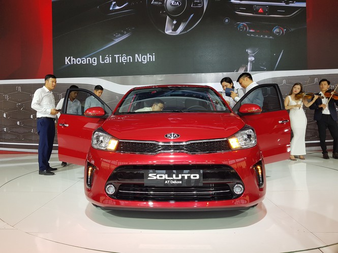 Trường Hải tung Kia Soluto, cạnh tranh Toyota Vios ở Việt Nam