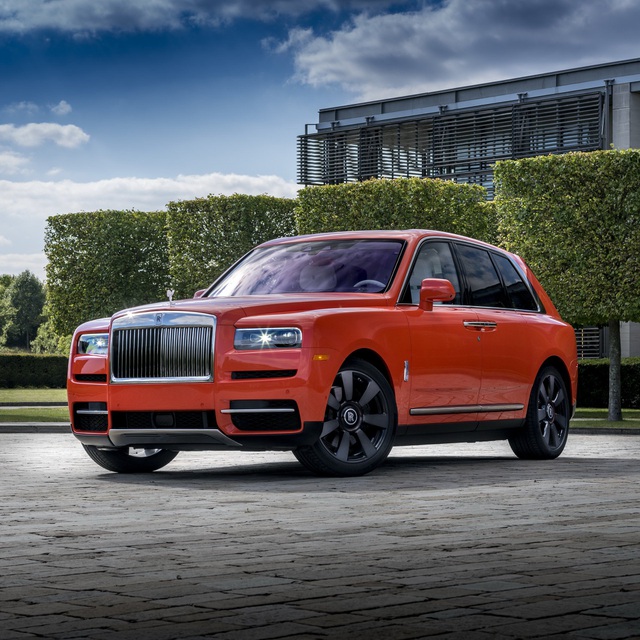Triệu hồi xe Rolls-Royce Cullinan vì đèn hậu không đủ sáng