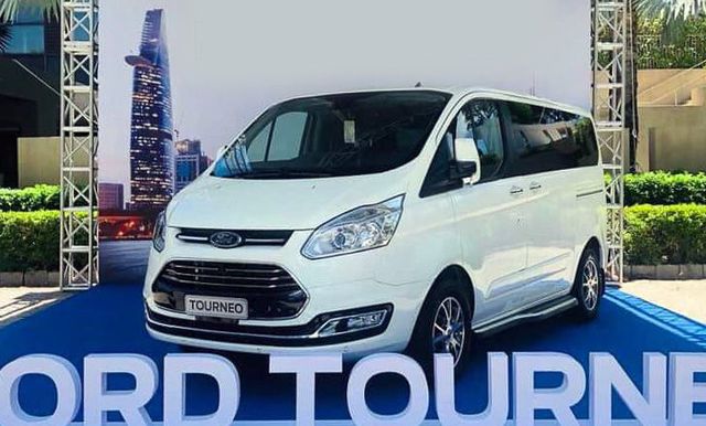 Hết tháng cô hồn, các hãng dồn dập ra xe mới