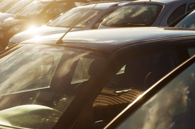 Hai trẻ tử vong chỉ trong một ngày vì bị bỏ quên trên ô tô