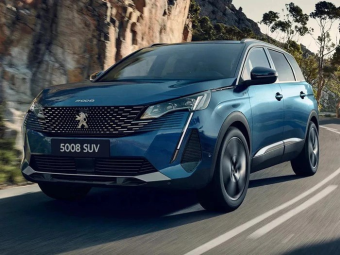 Yếu tố hút khách doanh nhân của Peugeot 5008