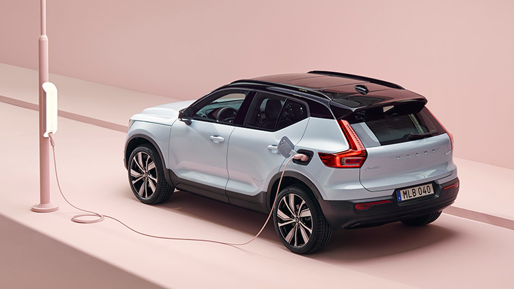 XC40 Recharge - xe chạy điện đầu tiên của Volvo