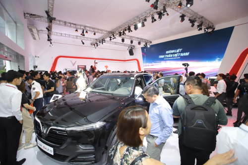 VinFast hút khách tại Vietnam Motor Show 2019