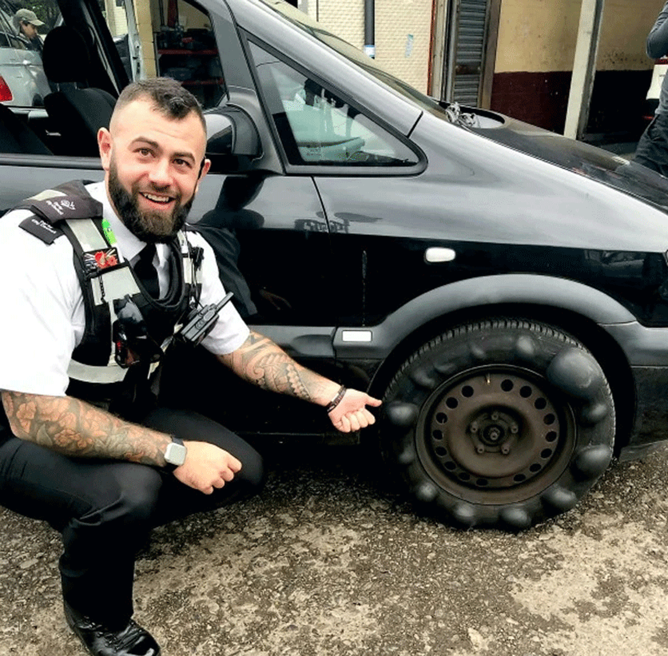 Chiếc lốp xe bị phồng rộp kỳ quái