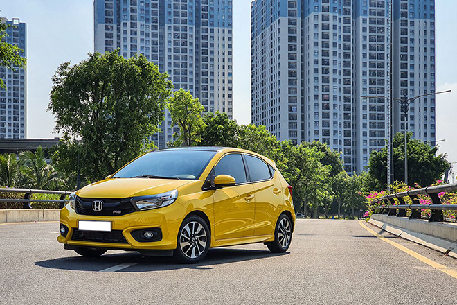Giá xe Honda Brio lăn bánh tháng 11/2021