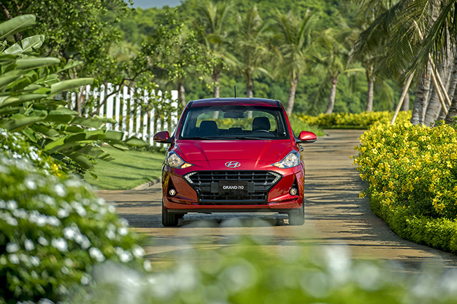 Giá xe Hyundai Grand i10 lăn bánh tháng 11/2021