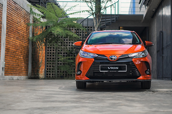 Giá xe Toyota Vios niêm yết và lăn bánh tháng 11/2021, ưu đãi gần 35 triệu đồng