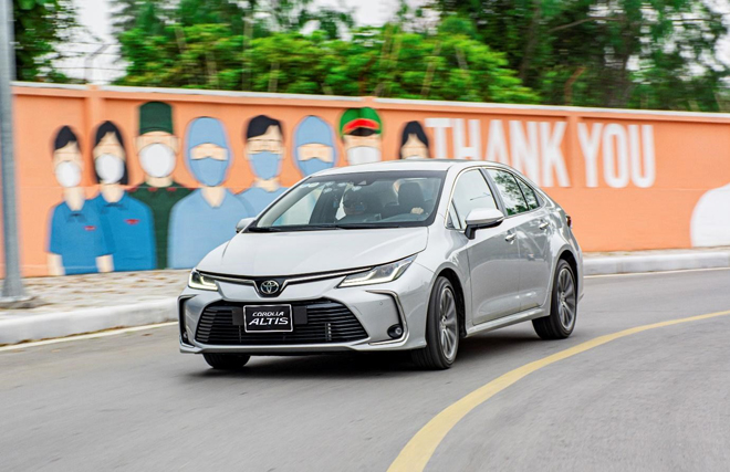 Toyota Corolla Altis - Cầu nối gắn kết cuộc sống của doanh nhân thời hiện đại