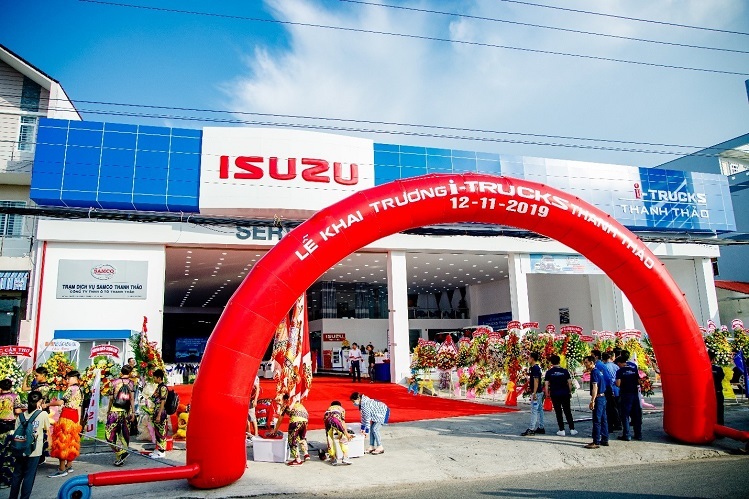 Isuzu khai trương đại lý 10.000m2 tại Cà Mau