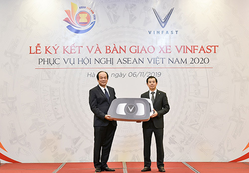 Gần 400 xe VinFast phục vụ hội nghị ASEAN 2020