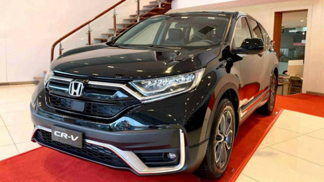 Honda CR-V được khuyến mại gần 200 triệu đồng tại đại lý