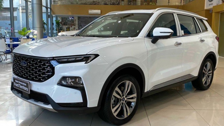 Loạt SUV hạng C đua nhau giảm giá, có mẫu giảm đến 200 triệu đồng