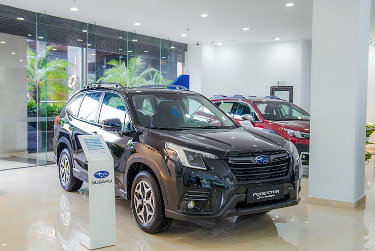 Subaru giảm giá loạt xe chính hãng lên đến 400 triệu đồng