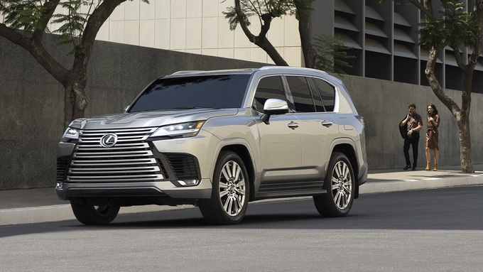 Toyota dừng nhận cọc cả Land Cruiser và Lexus LX