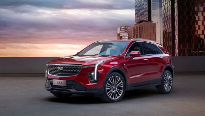 Cadillac XT4 2024 - lộ diện đối thủ mới của Volvo XC40