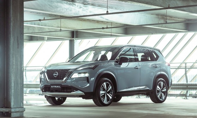 Nissan X-Trail 2023 lộ diện