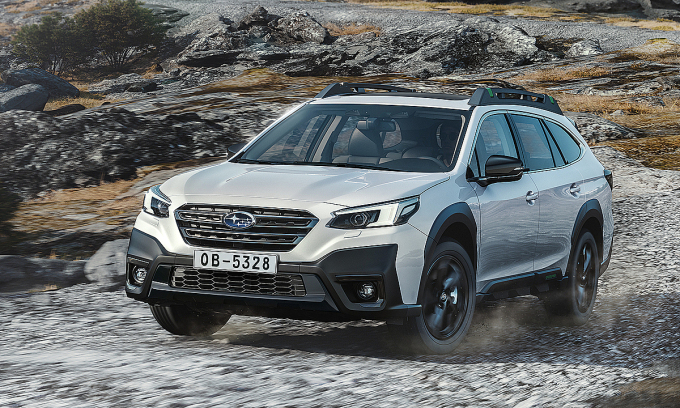 Subaru Outback thế hệ mới giá gần 2 tỷ đồng tại Việt Nam