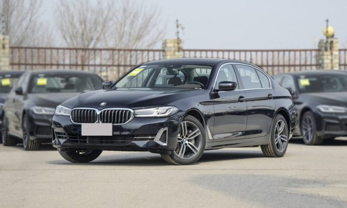 1,36 triệu BMW bị triệu hồi vì lỗi túi khí