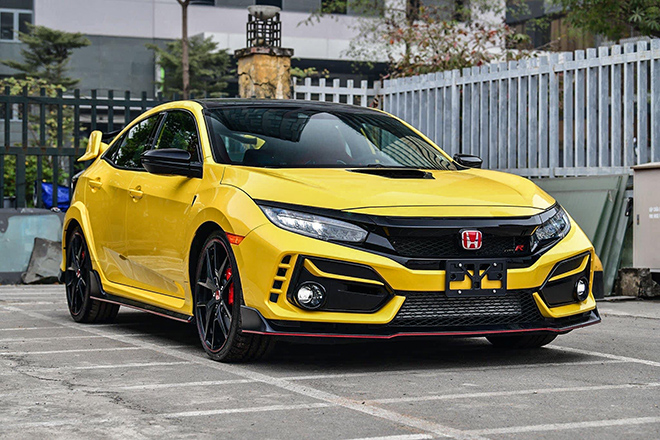Chi tiết mẫu xe Honda Civic Type R tiền tỷ tại Việt Nam