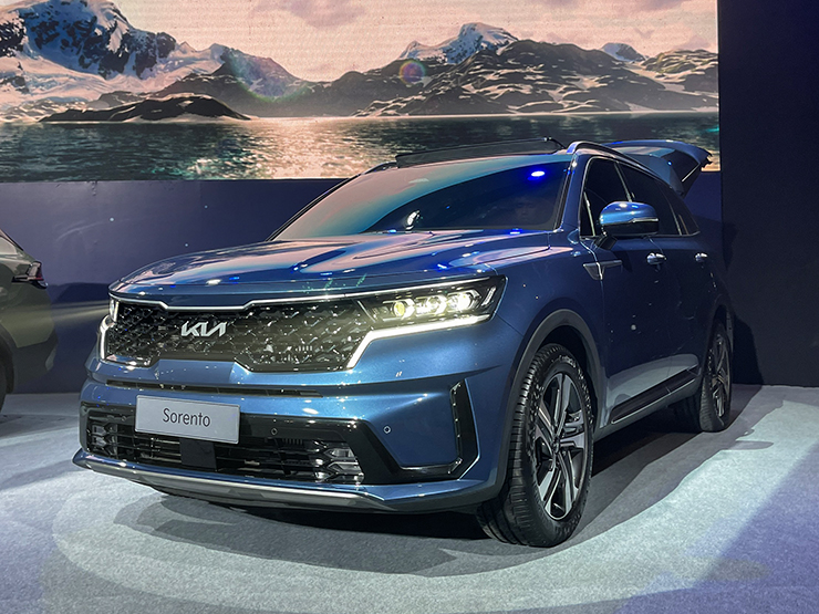 Chi tiết mẫu xe KIA Sorento Hybrid đầu tiên tại Việt Nam