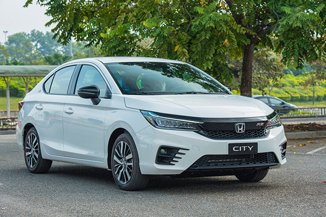 Giá xe Honda City niêm yết và lăn bánh tháng 7/2022