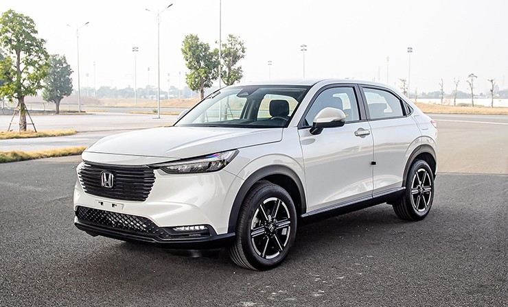 Giá xe Honda HR-V cập nhật tháng 4/2025, bản L từ 826 triệu đồng