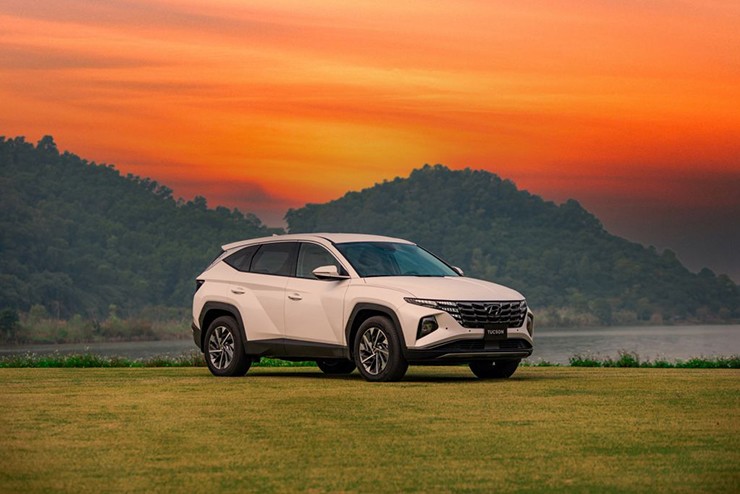 Giá xe Hyundai Tucson mới nhất tháng 8/2024