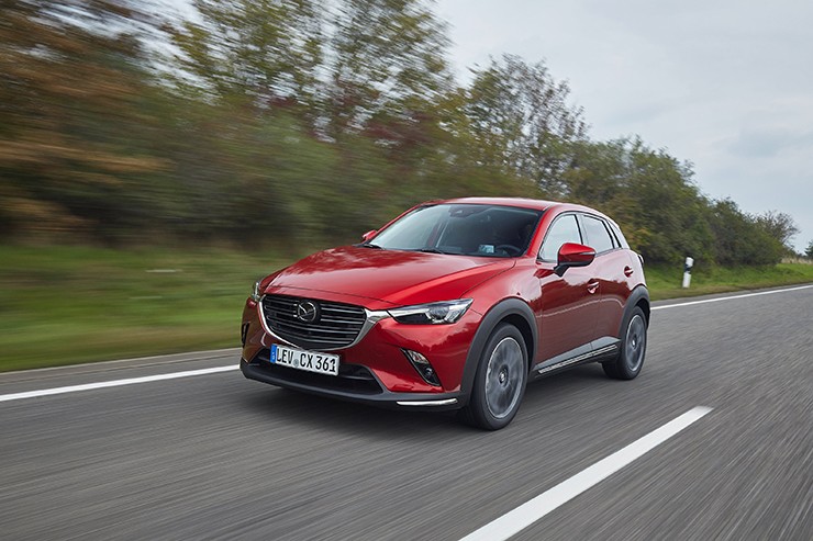 Giá xe Mazda CX-3 niêm yết và lăn bánh tháng 9/2023