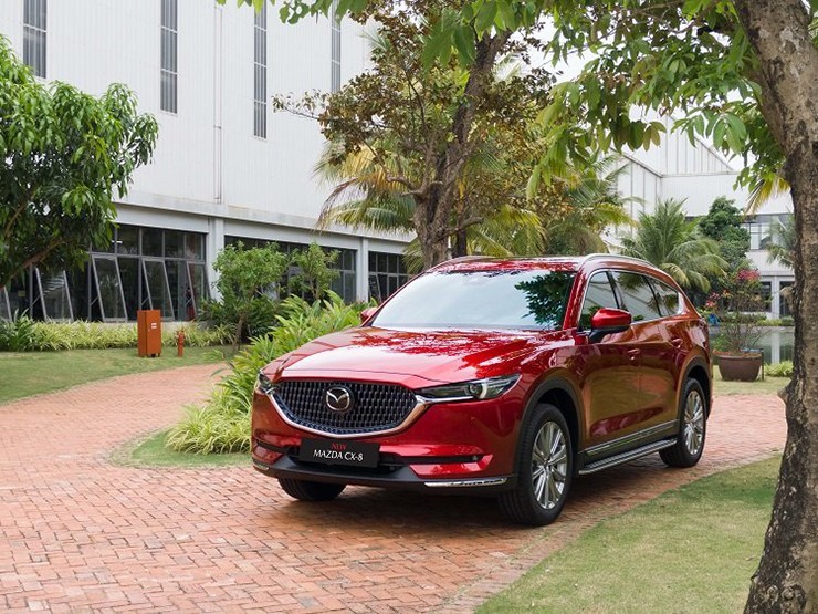 Giá xe Mazda CX-8 mới nhất tháng 6/2024, từ 949 triệu đồng