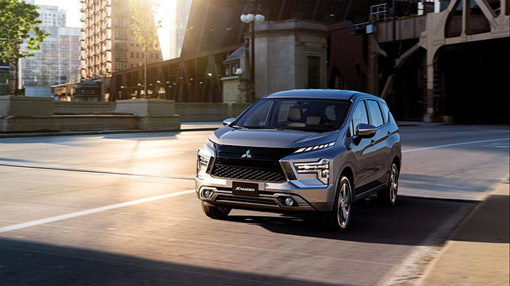 Giá xe Mitsubishi Xpander niêm yết và lăn bánh tháng 4/2023