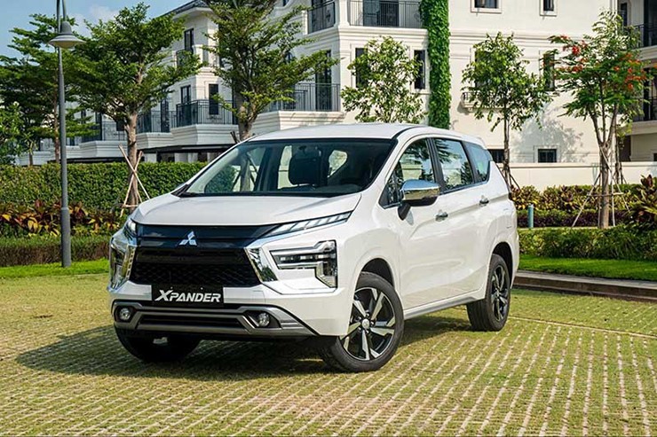 Giá xe Mitsubishi Xpander tháng 12/2023, hỗ trợ 100% LPTB và quà tặng