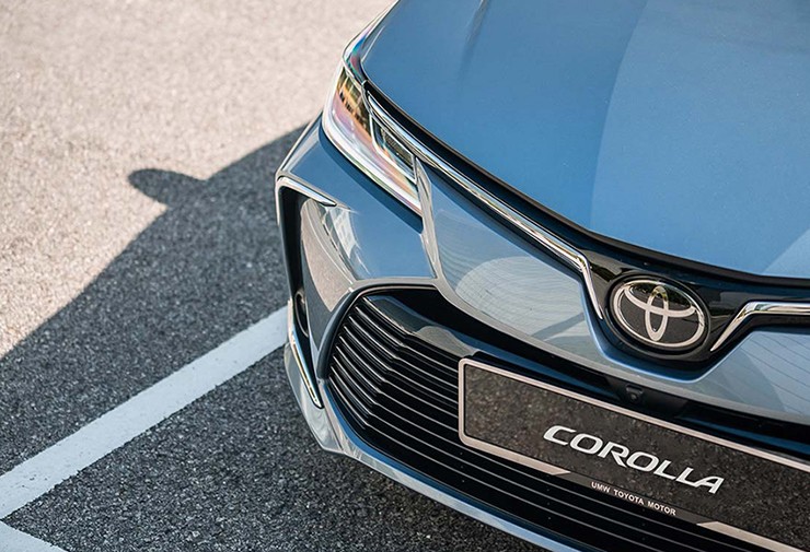 Giá xe Toyota Corolla Altis cập nhật tháng 9/2024