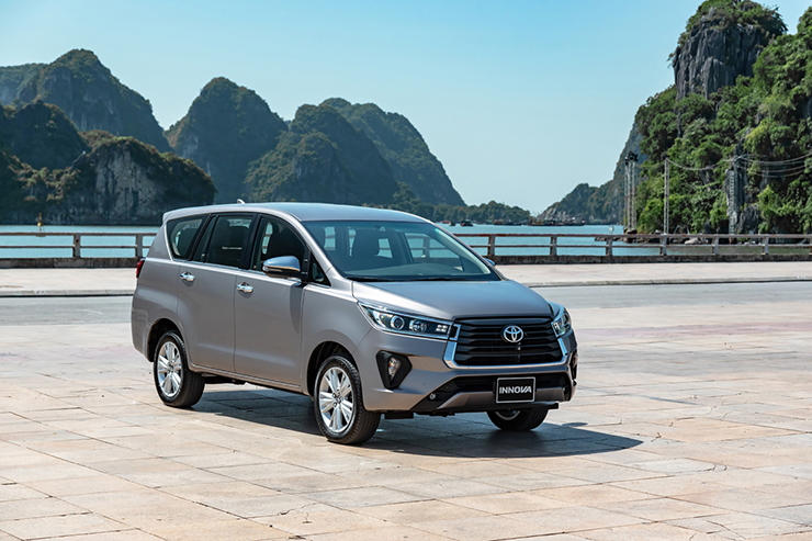 Giá xe Toyota Innova tháng 10/2022, ưu đãi lãi suất vay và gia hạn bảo hành