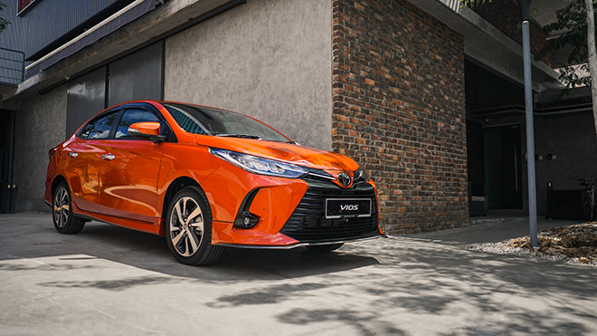 Giá xe Toyota Vios niêm yết và lăn bánh tháng 5/2023