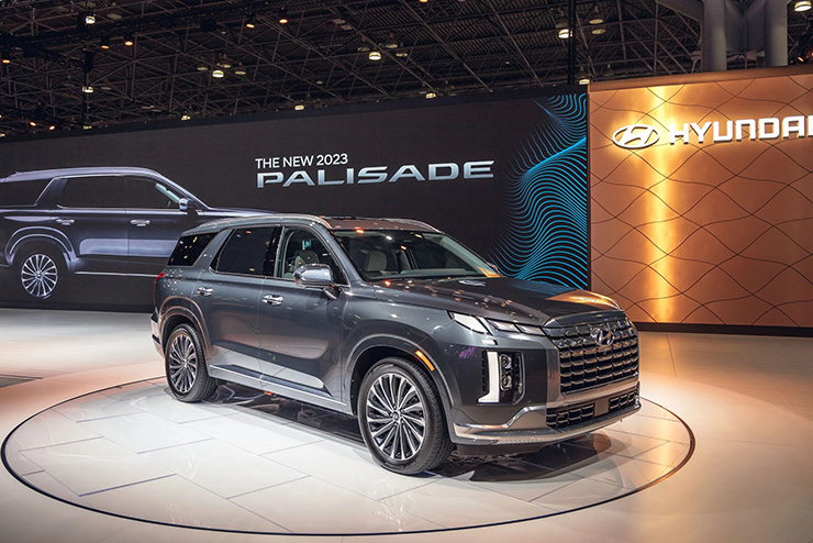 Hyundai Palisade 2023 có mặt tại đại lý, giá bán tăng mạnh