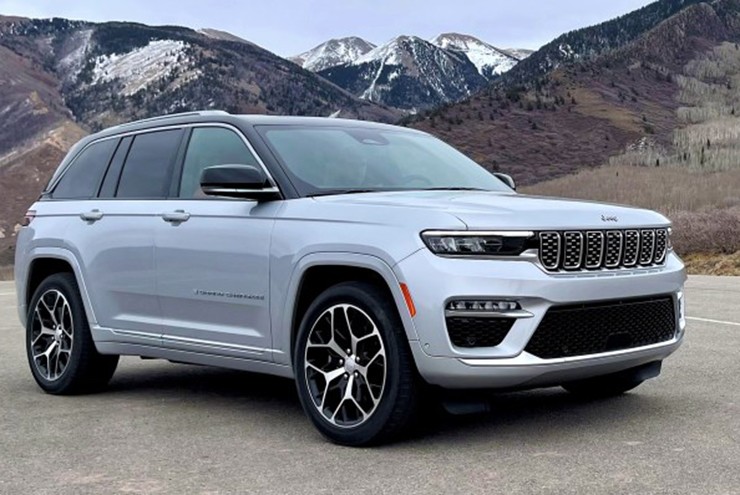 Jeep Grand Cherokee bị triệu hồi vì lỗi khung ghế