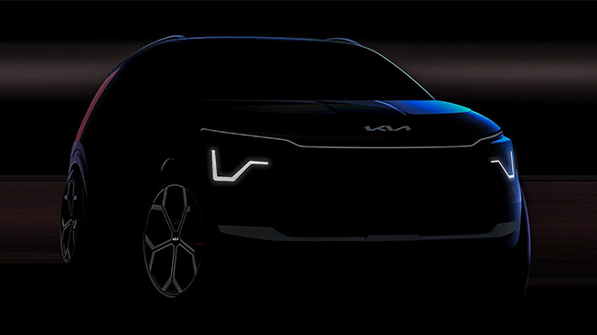 KIA Niro lộ thêm ảnh trước ngày ra mắt